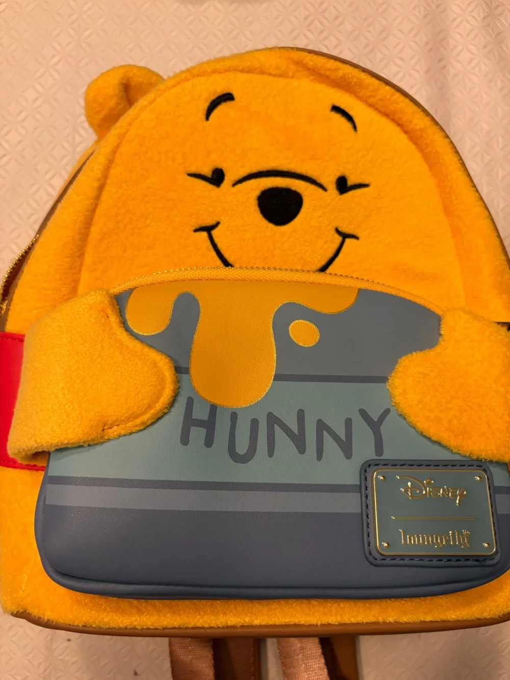 NWOT Loungefly Disney Winnie The Pooh Felt Honey Tummy Mini Backpack